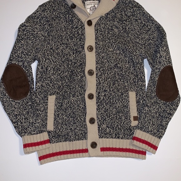 Roots Canada Grey, Cream, and Red Cabin Sweater - Girl’s Size Large - Picture 4 of 8